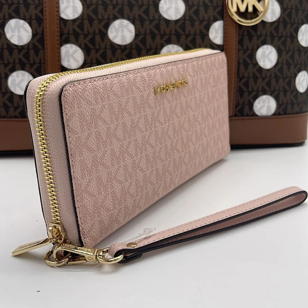 MICHAEL KORS Jet Set Travel Lg Signature Logo Continental Wristlet Phone Holder - Picture 3 of 16